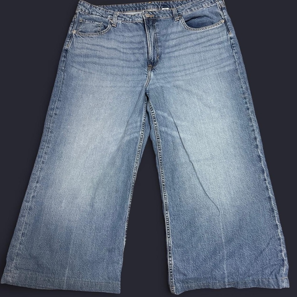 H&M Light Blue Wide Jeans. Super cute!!